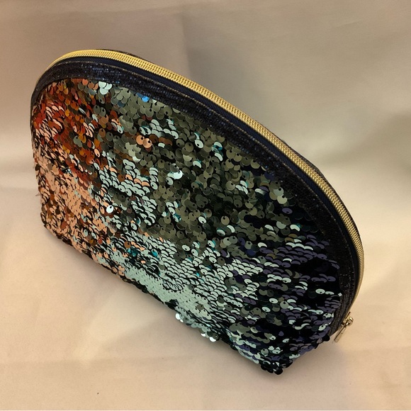Isabella Scott Blue Flip Sequin Makeup Pouch Zipper Cosmetic Bag Toiletry Clutch - Picture 13 of 16
